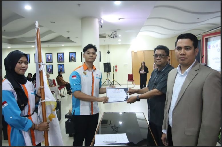 pelantikan-organisasi-mahasiswa-universitas-bina-darma-23-april-2026